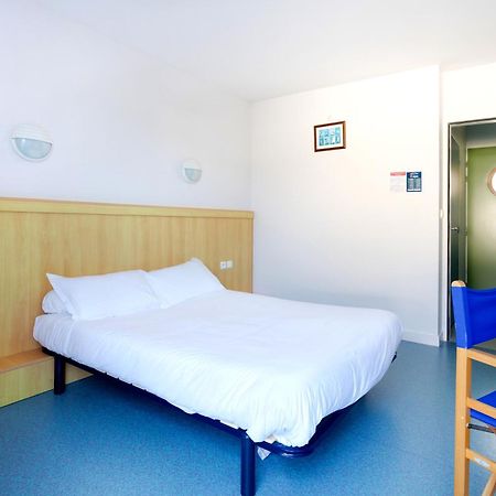 Domaine De Port Aux Rocs Hotel เลอครัวซิก ภายนอก รูปภาพ