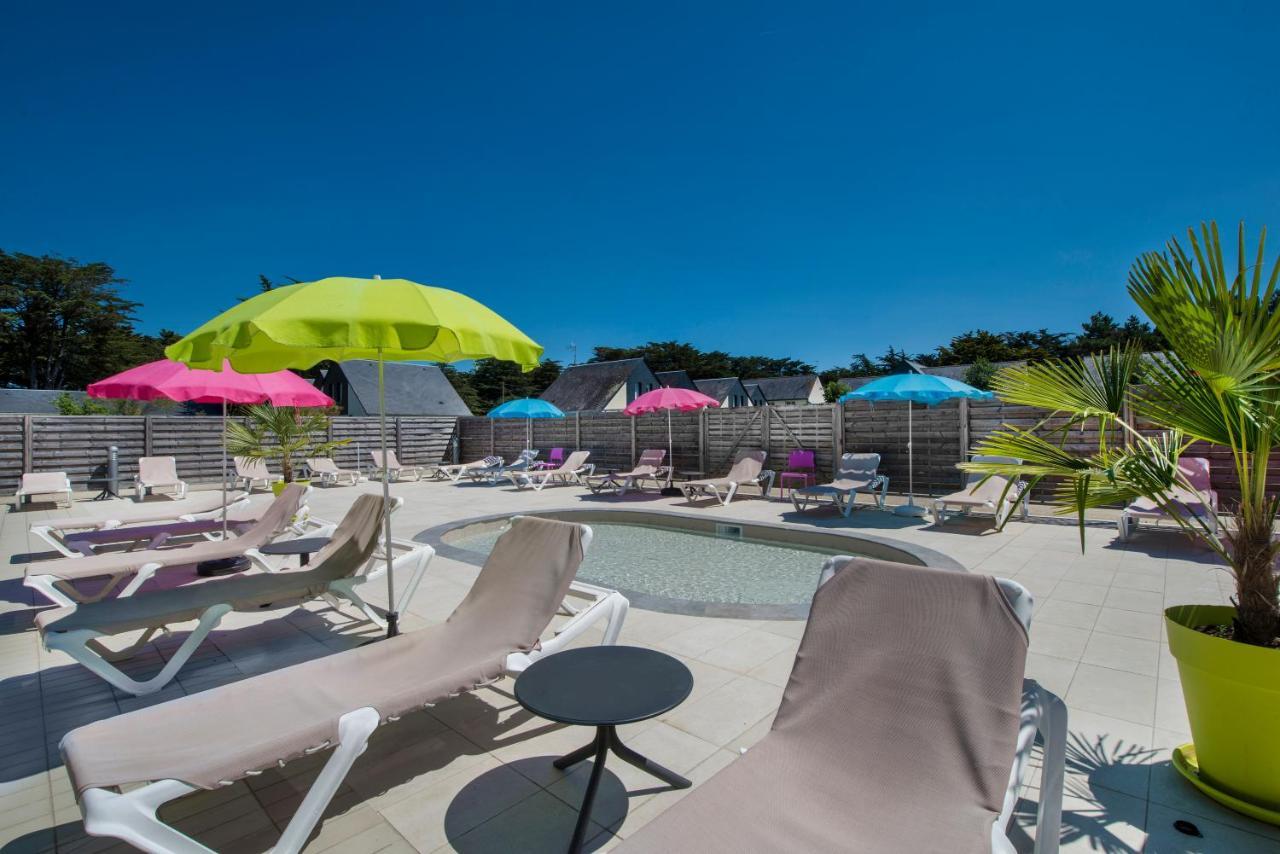 Domaine De Port Aux Rocs Hotel เลอครัวซิก ภายนอก รูปภาพ