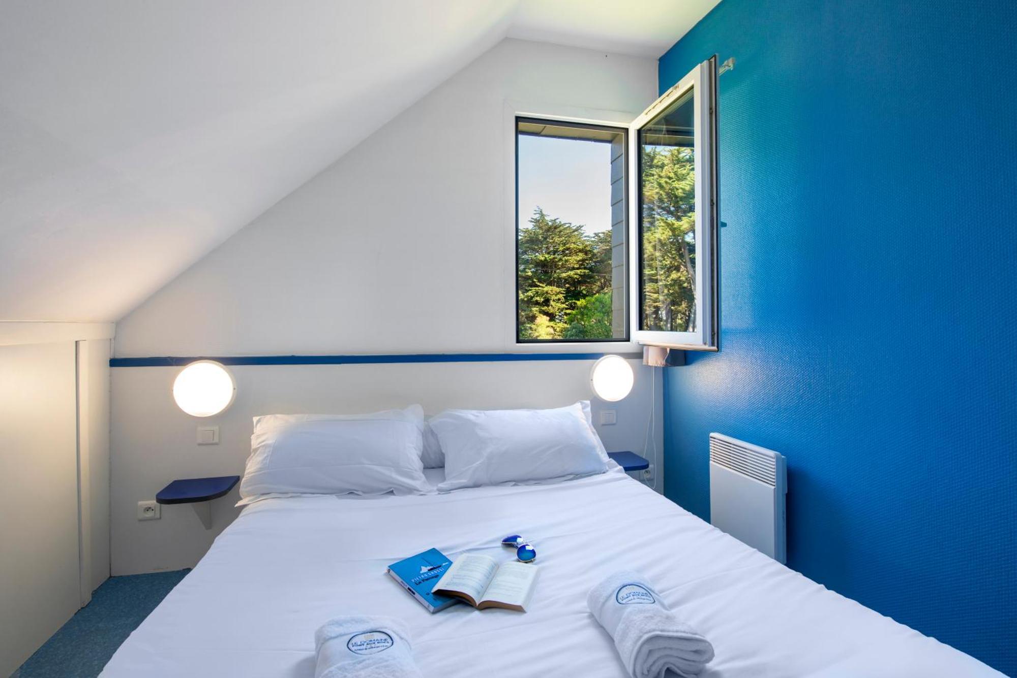Domaine De Port Aux Rocs Hotel เลอครัวซิก ภายนอก รูปภาพ